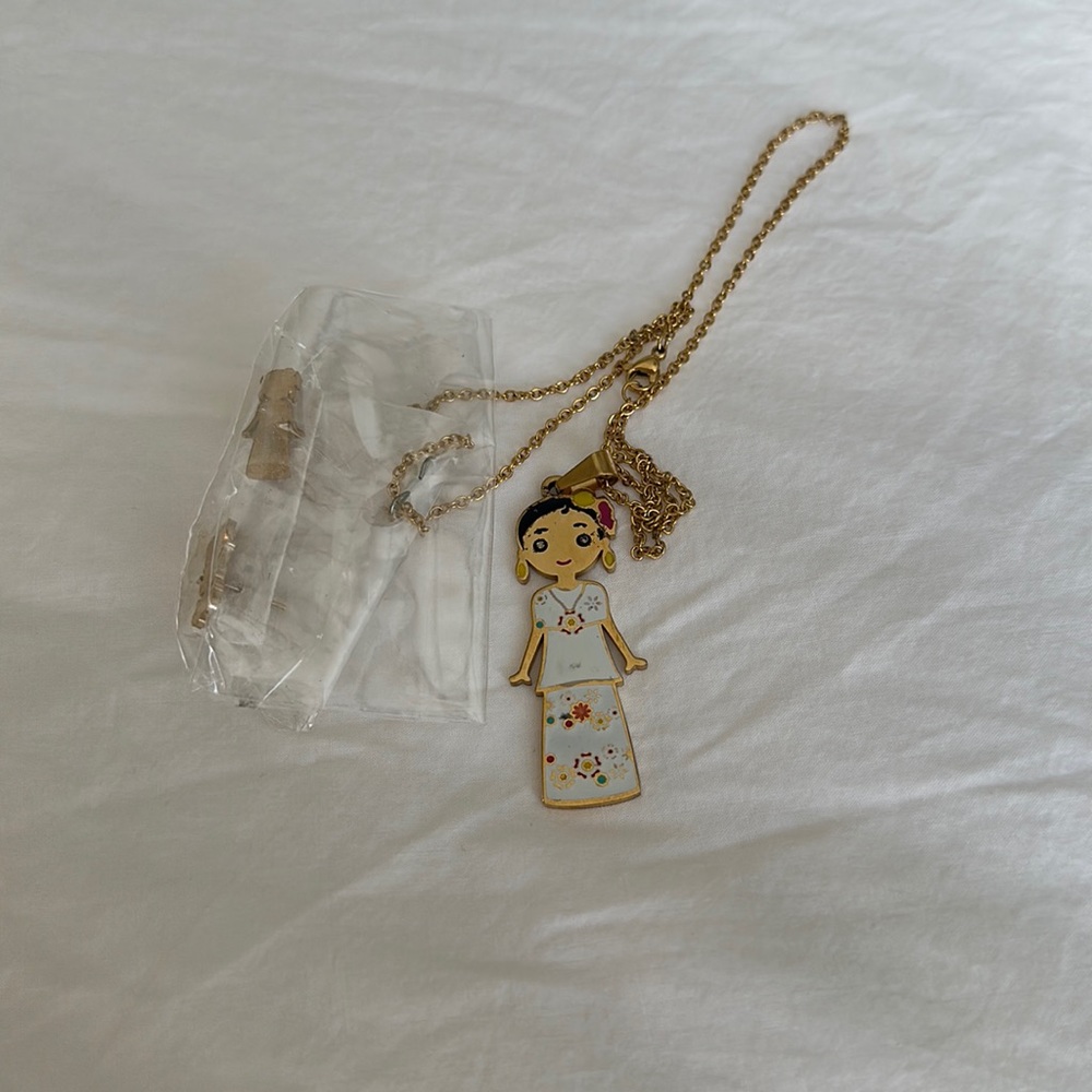 Necklace and earrings